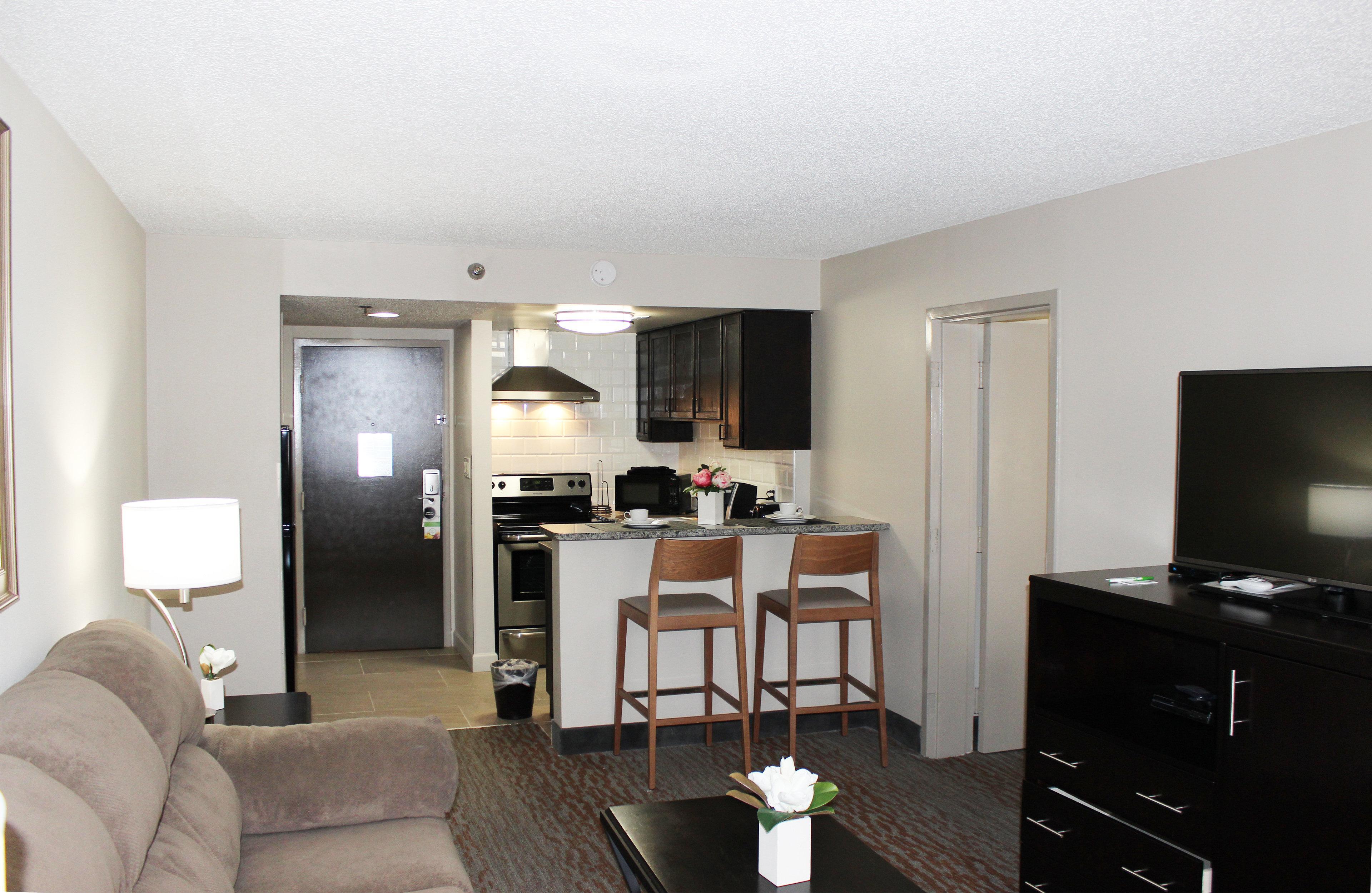 Holiday Inn Hotel Atlanta-Northlake, A Full Service Hotel Тъкър Екстериор снимка
