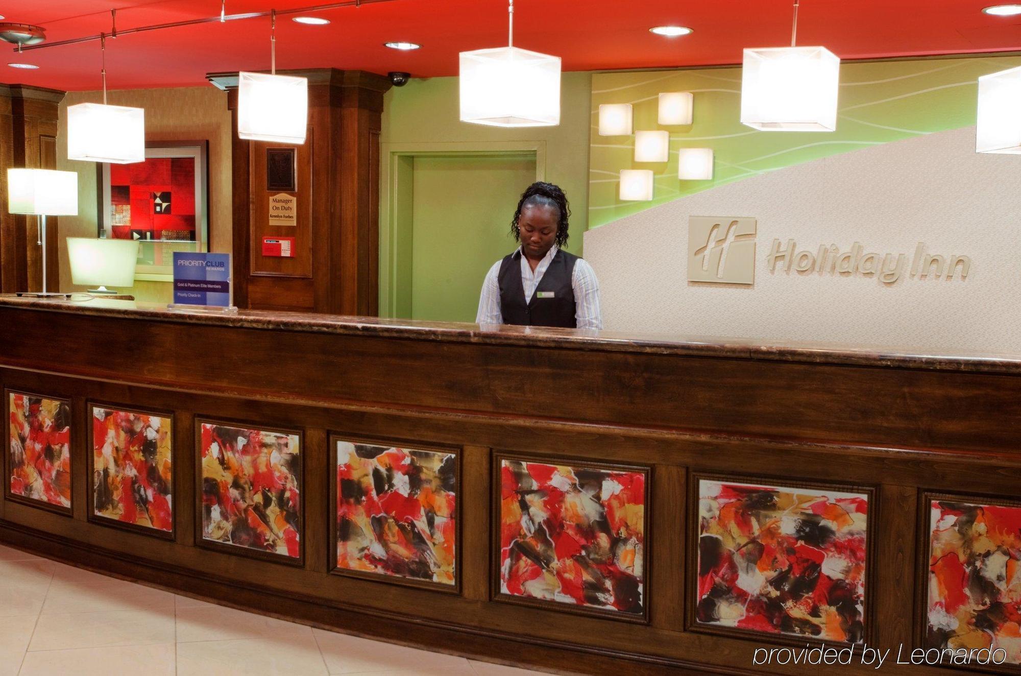 Holiday Inn Hotel Atlanta-Northlake, A Full Service Hotel Интериор снимка