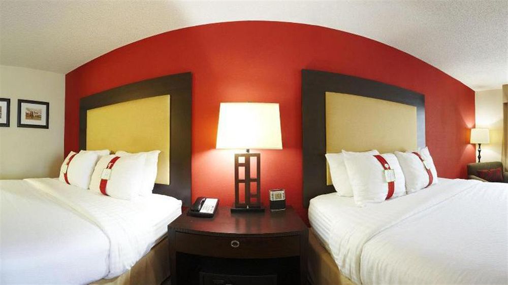 Holiday Inn Hotel Atlanta-Northlake, A Full Service Hotel Тъкър Екстериор снимка